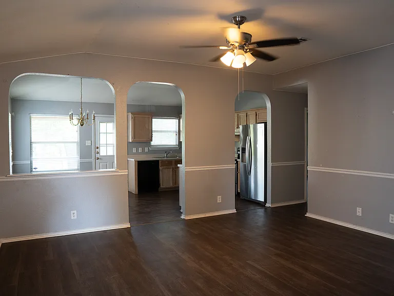 10610 Tiger Way — Photo 6