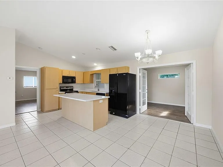 2260 Mistleto Ln — Photo 8