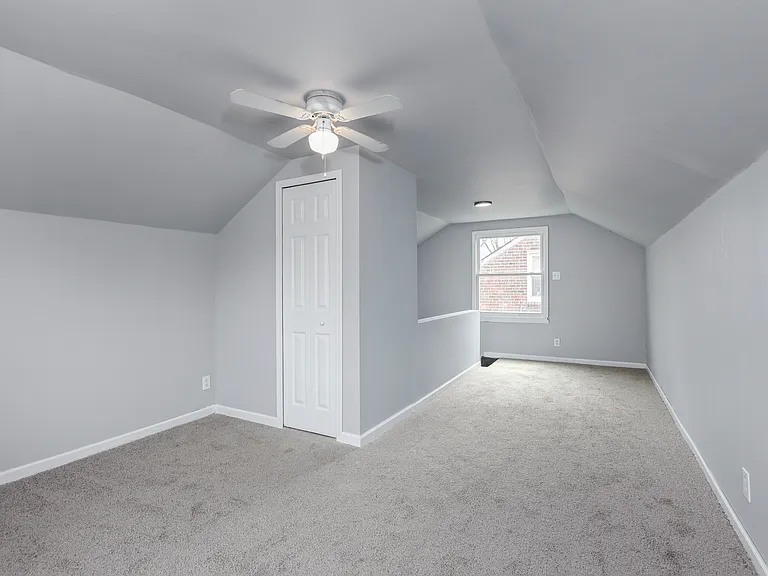 20280 Asbury Park — Photo 4