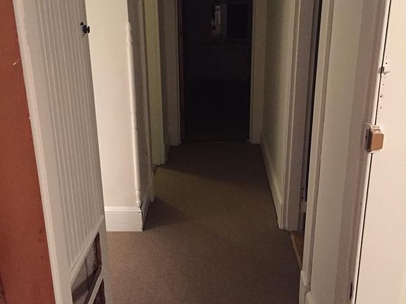 4th image of 24 Clifton Ave