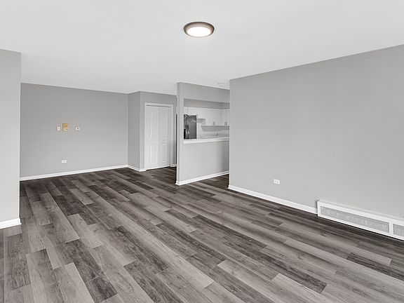 5th image of 159 W Elk Trl APT 356