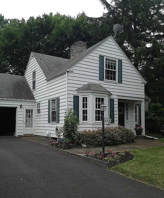 1st image of 129 Orvilton Dr