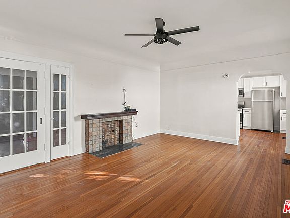 3rd image of 1815 N Grace Ave