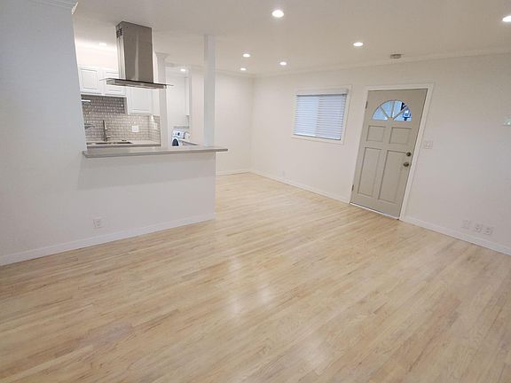 5th image of 1317 N Holliston Ave APT 1