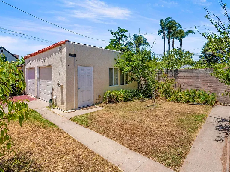 1428 Upas St — Photo 24