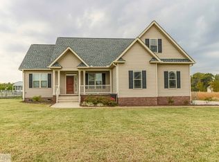 311 Glenn Laurel Dr, Pikeville, NC 27863
