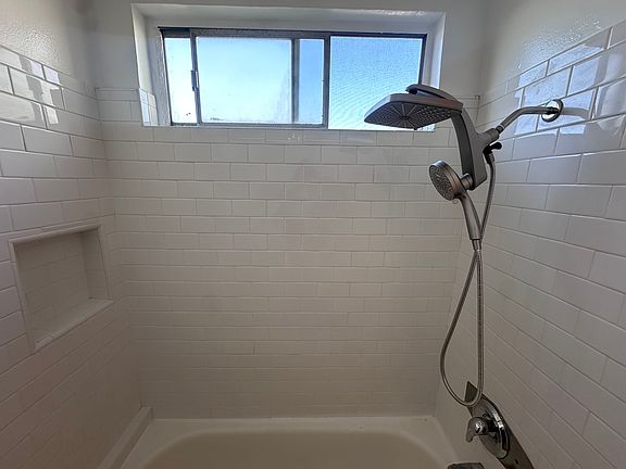 5th image of 24 17th Ave #47ae72eb1
