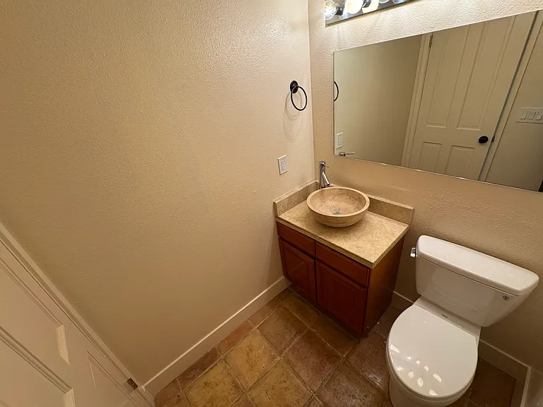 490 Canal St #11 — Photo 35
