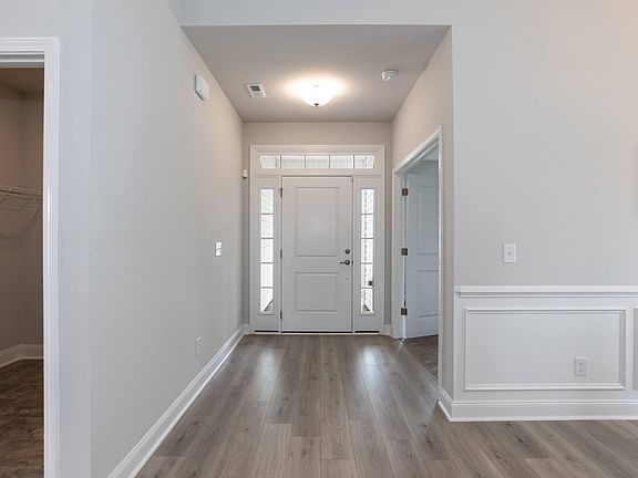 5th image of 140 Galway Rd