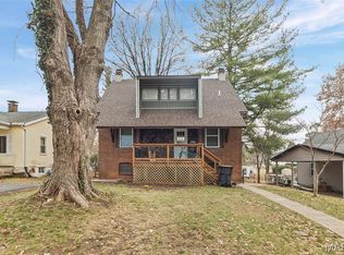 430 N 38th St, Belleville, IL 62226