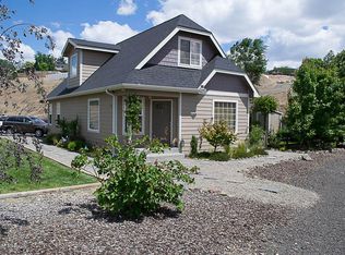 319 N 84th Ave, Yakima, WA 98908