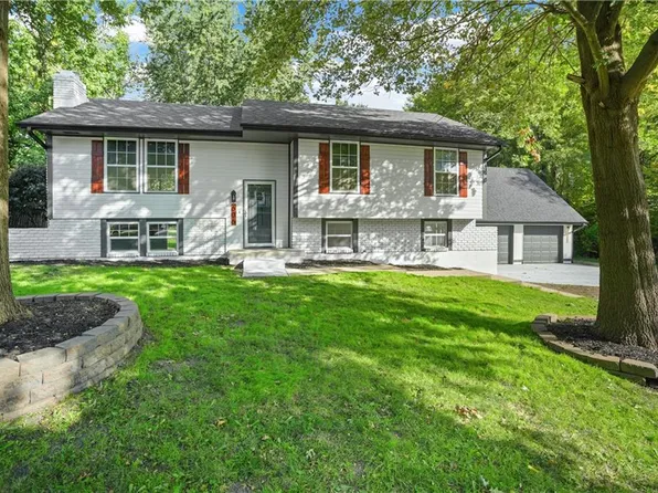 606 NE 113th St, Kansas City, MO 64155