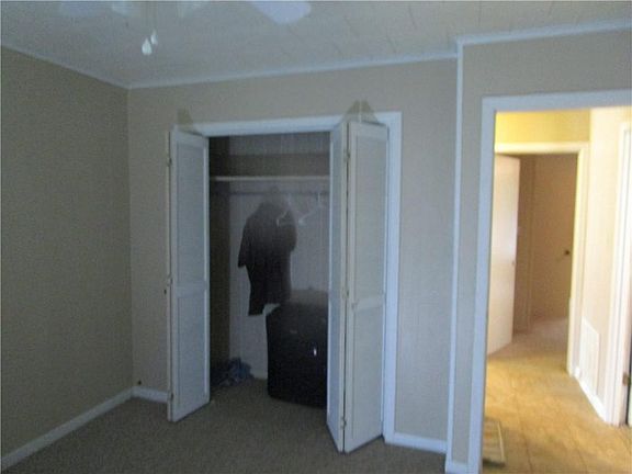 3rd image of 3293 Crooked Creek Pkwy