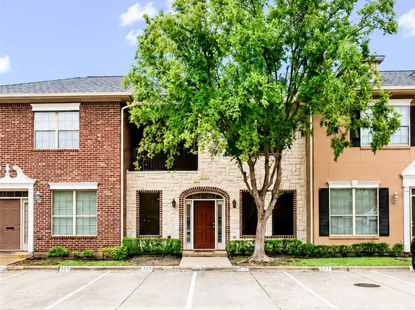 327 Forest Dr, College Station, TX 77840
