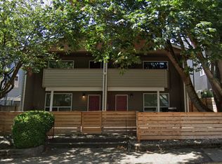 8551 Interlake Ave N APT 3, Seattle, WA 98103