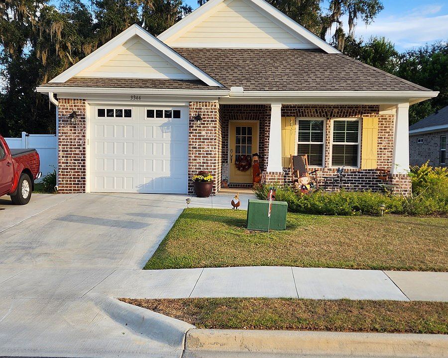 1st image of 3344 Skyview Dr