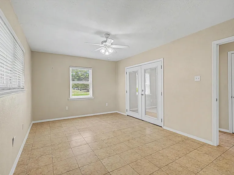 827 Pickney Ave — Photo 18