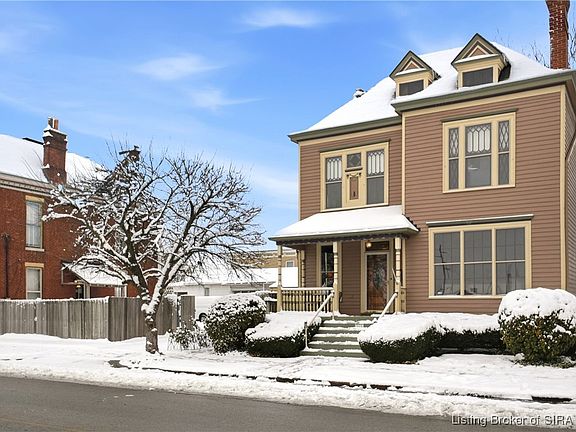 2nd image of 209 W Market Street