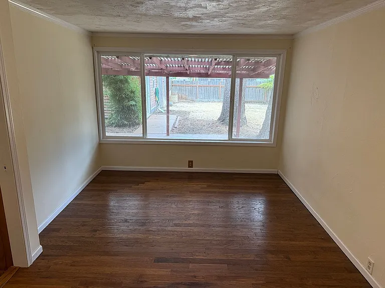 2689 York St #B — Photo 22