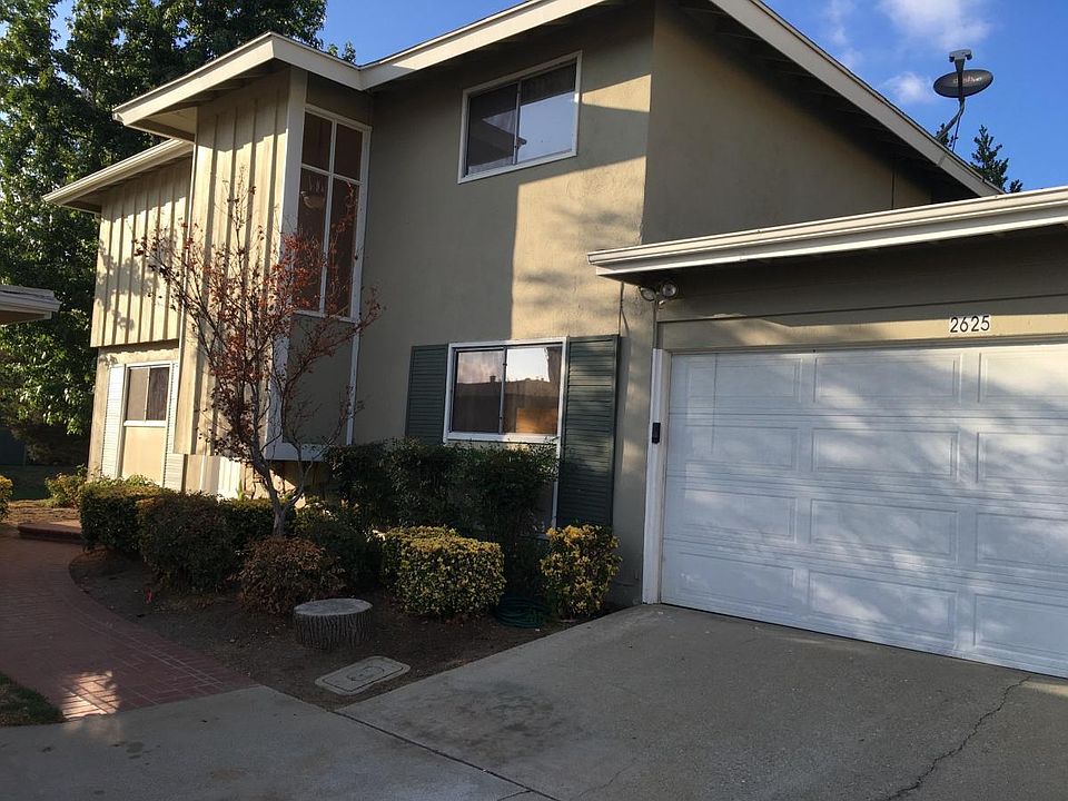 1st image of 2625 College Ln