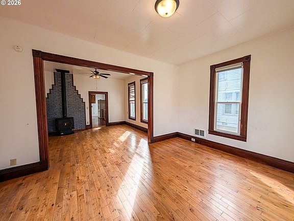 2nd image of 1609 6th St