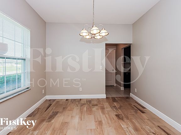 5th image of 3319 NW 9th St