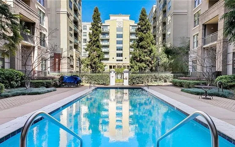 718 Trade St #808 — Photo 15