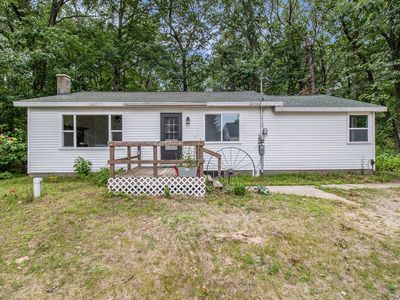 105 S Emerson Lake Rd, Branch, MI, 49402