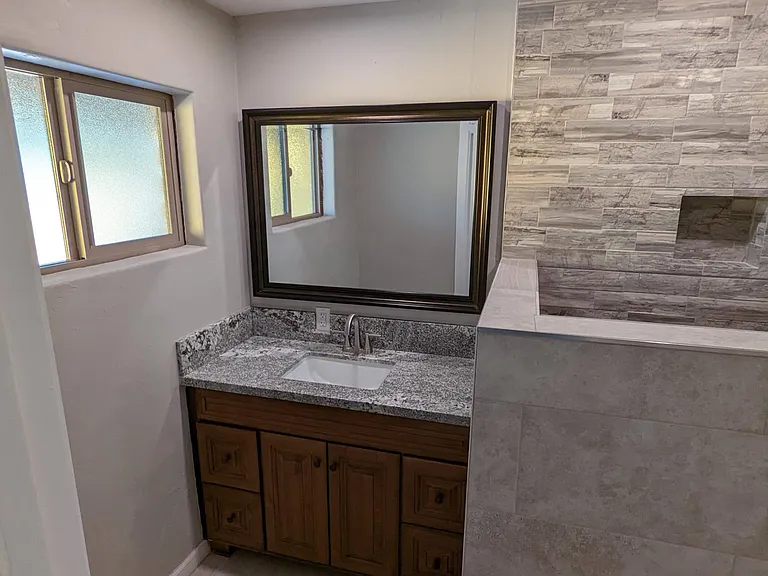 1062 W Ina Rd — Photo 32