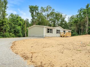 110 Hobbs Reesor Rd, Vine Grove, KY 40175