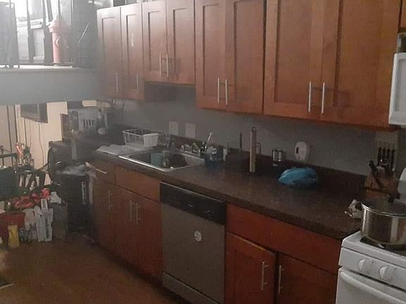 5th image of 534 N 35th St #534