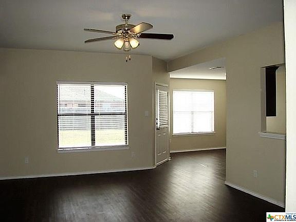 5th image of 2706 Westwood Dr