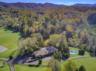 6505 Winter Dr, Boones Mill, VA 24065