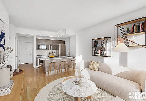 3rd image of 172 Montague St APT 7B