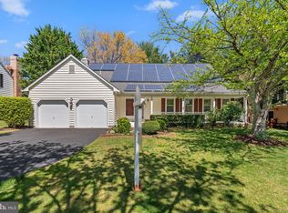943 Willowleaf Way, Rockville, MD 20854