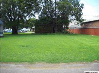 633 Alabama St, Courtland, AL 35618