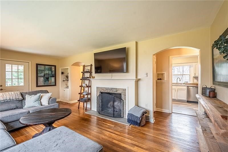 3566 Green Garden Rd, Aliquippa, PA 15001 Zillow