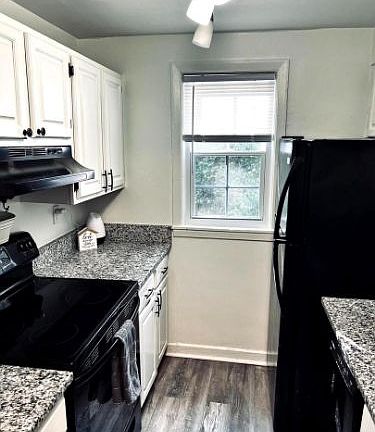 3rd image of 704 S Arlington Mill Dr #17203