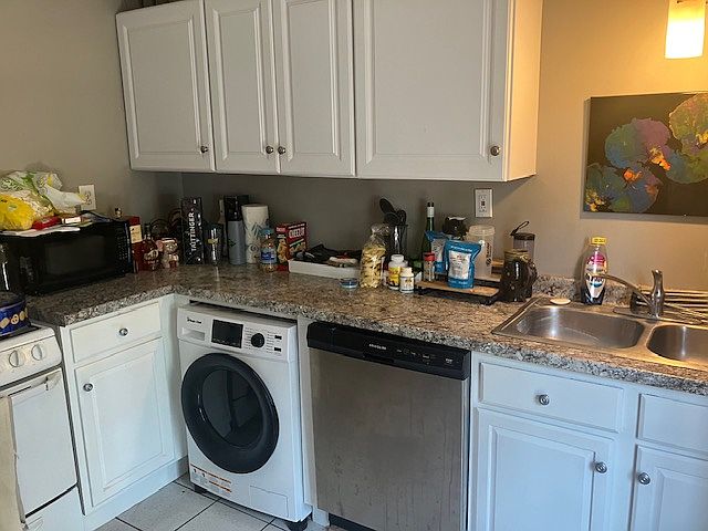 1st image of 3935 Clark Ave #2S