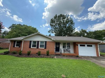 367 College Park Ct NW, Huntsville, AL, 35805