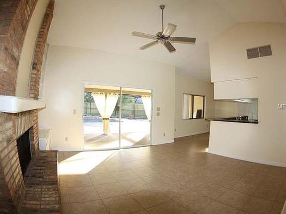 4th image of 6329 Orange Cove Dr