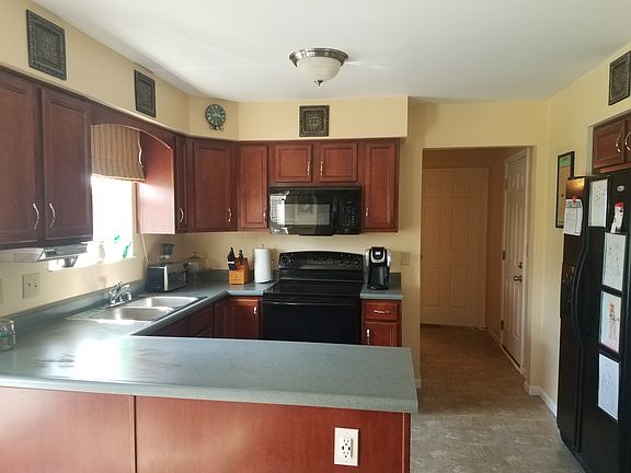 5th image of 7385 Maybury Ct