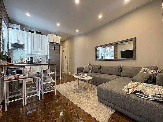 2nd image of 145 W 10th St APT 2D