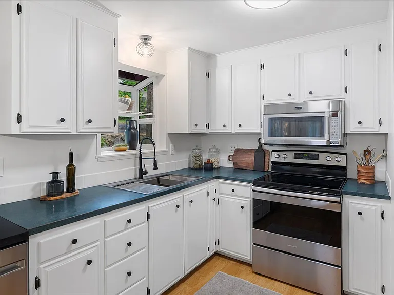 9226 NE 184th Pl — Photo 12