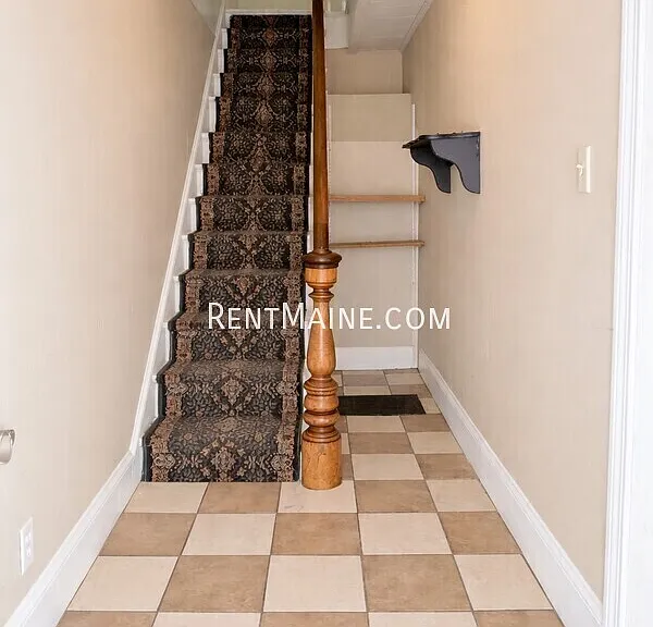 92 Fling St — Photo 16