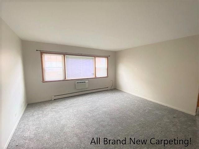 1st image of 442 N Ardmore Ave Unit 1A