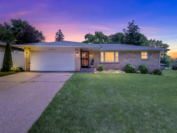 3429 Pontiac Pl, Rockford, IL 61101