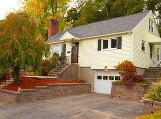 66 Burncoat Ter, Worcester, MA 01605