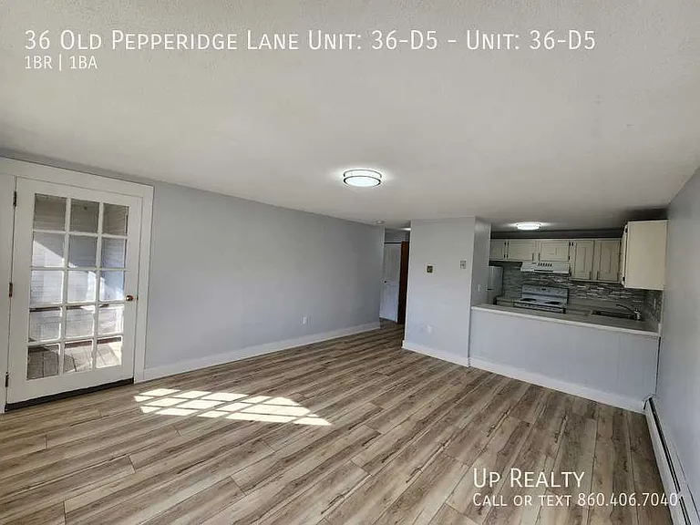 36 Old Pepperidge Ln #D5 — Photo 10