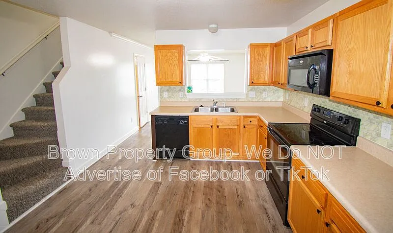 2 bed, 2.0 bath, 1307 sqft, $1,250 — Photo 4